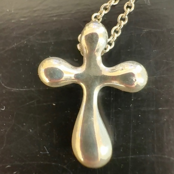 Tiffany & Co. Elsa Peretti Cross Necklace - Picture 5 of 5